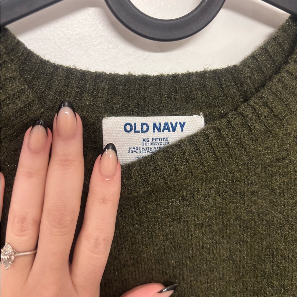 Old Navy Olive Green Crewneck Sweater